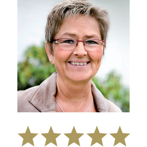 dida™ 8 Middle-Aged Woman smiling with five stars beneath