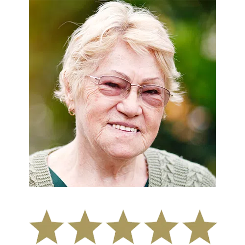 Clear Brain™ 11 Woman smiling with five stars beneath