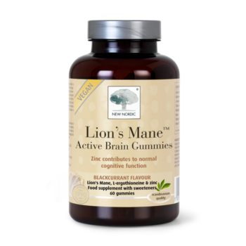 New Nordic Lion’s Mane Active Brain Gummies with zinc help maintain normal cognitive function, 60 blackcurrant flavour gummies.