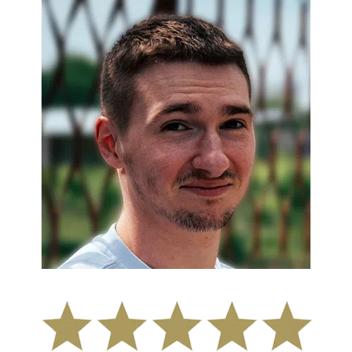 Active Joints™ Collagen Type II 9 Man smiling with five stars beneath